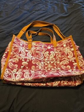 Mossimo Supply Co. Maroon Paisley Tote with Tan Trim